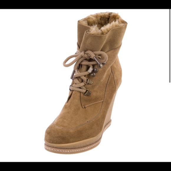 Boots - Picture 3 of 6